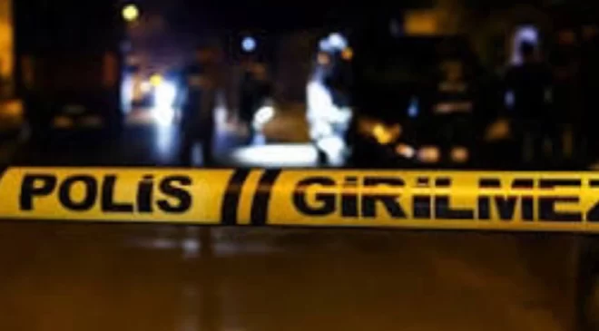 İzmir’de silahlı kavgada 3 kişi yaralandı, kurşun isabet eden kişi öldü