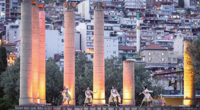 Sanat ve Edebiyatın Yıldızları Bayraklı’da Buluşuyor