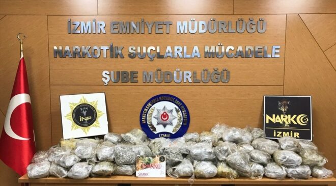 İzmir’de yakıt deposuna gizlenmiş 57 kilo esrar ele geçirildi