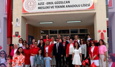 23 Nisan Ulusal Egemenlik ve Çocuk Bayramı’nda Aziz-Erol Güzelcan Mesleki ve Teknik Anadolu Lisesi’nde Coşku Dolu Etkinlikler Gerçekleştirildi