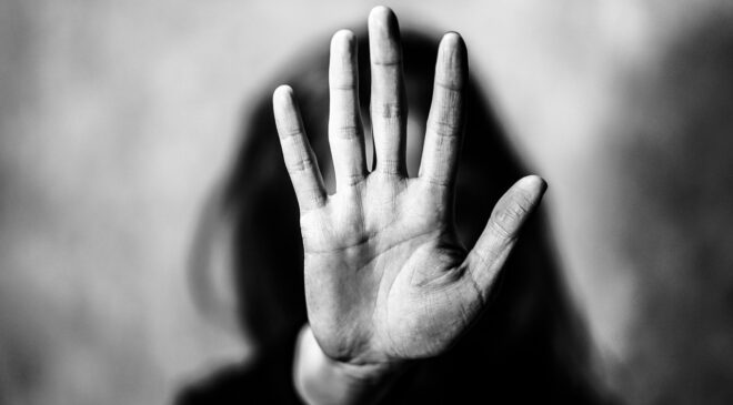 Her gün artan kadın cinayetleri için artık ciddi bir çalışma yapılmalı.