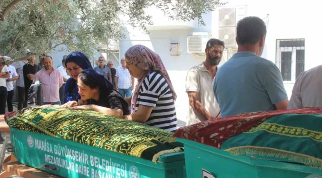 Eşinin öldürdüğü 3 çocuğunun cenazesinde annenin feryadı