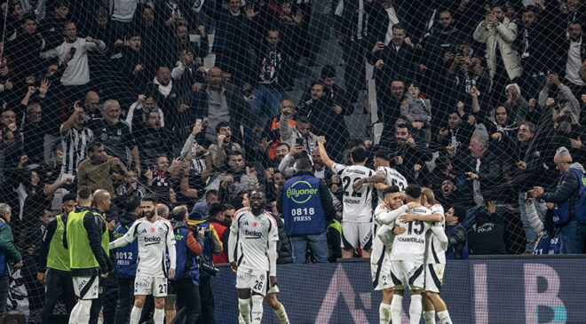 Beşiktaş ligdeki yenilgiyle devam eden gidişe Fenerbahçe derbisiyle son verdi
