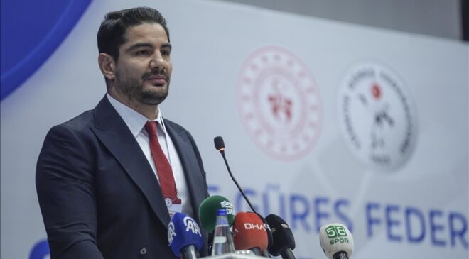 Türkiye Güreş Federasyonunun yeni başkanı Taha Akgül oldu