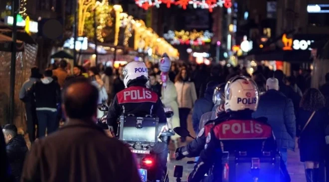 İzmir’de yılbaşı tedbirleri üst seviyede! 15 bin 124 kolluk kuvveti görev yapacak