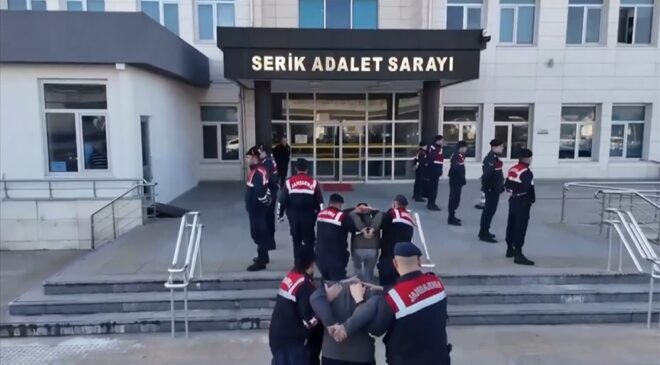 Jandarmanın 8 suç örgütüne yönelik operasyonlarında 48 şüpheli tutuklandı