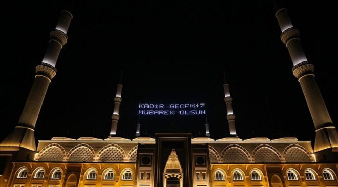 “Bin aydan daha hayırlı” Kadir Gecesi yarın idrak edilecek