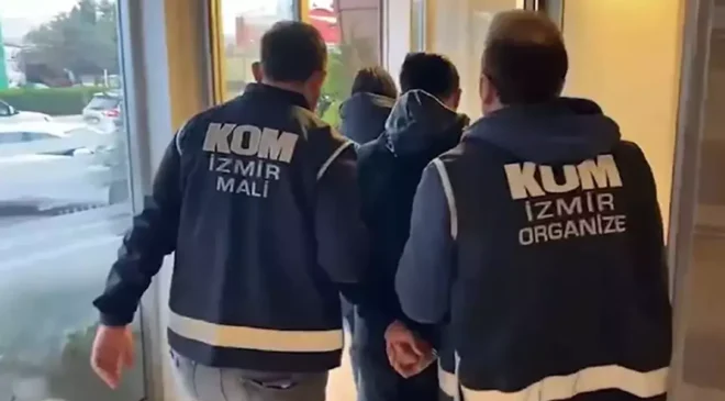 İzmir’de 100 milyon liralık devre mülk dolandırıcılığı operasyonu! 17 tutuklama