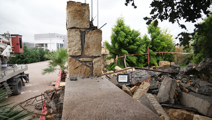 İzmir’de dekoratif beton kemerin yıkılması sonucu hayatını kaybedenlerin sayısı 2’ye yükseldi