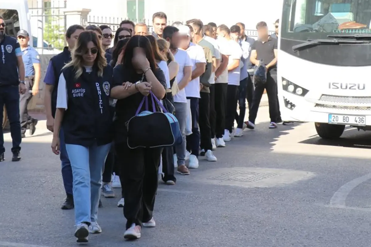 Önce eskort, sonra avukat oldular! 11 milyonluk vurgun