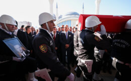 Orman şehitleri son yolculuklarına uğurlanıyor