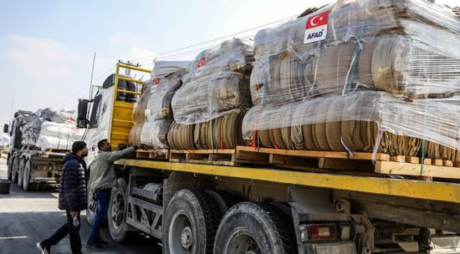 Türkiye, Gazze’ye yardımlarını sürdürüyor