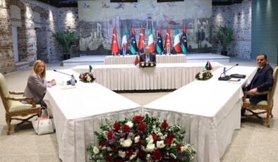 Türkiye, İtalya ve Libya İşbirliği Zirvesi İstanbul’da gerçekleştirildi
