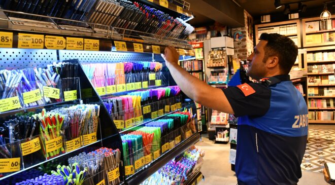 Ticaret Bakanlığı ekipleri yeni eğitim öğretim yılı öncesi kırtasiye ve okul ürünlerini denetledi