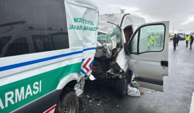 Aksaray’da trafik kazasında 2 asker şehit oldu, 1 kişi öldü