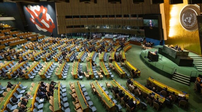 BM Genel Kurulu’nda protesto edilen Netanyahu boş salona konuştu