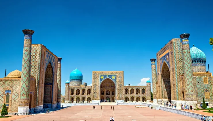 Özbekistan bağımsızlığının 34. yılını kutluyor