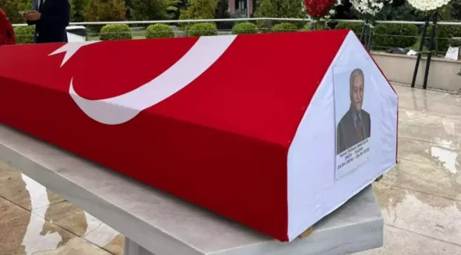 Yavuz Bülent Bakiler, son yolculuğuna uğurlandı