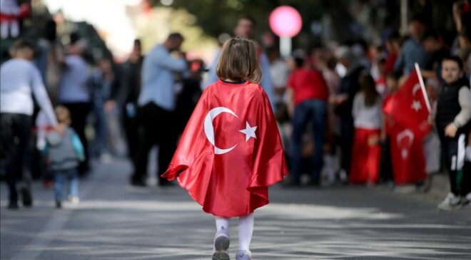 Cumhuriyet’in 102. yılı kutlamaları 21 pare top atışıyla bugün başlayacak