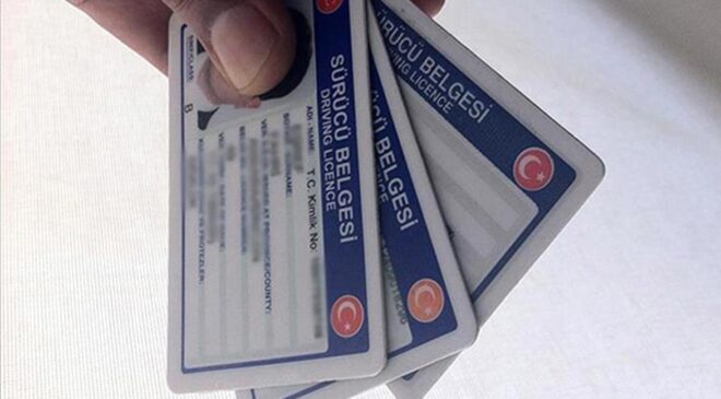 1,9 milyon eski tip ehliyetin indirimli yenilenebilmesi için son hafta