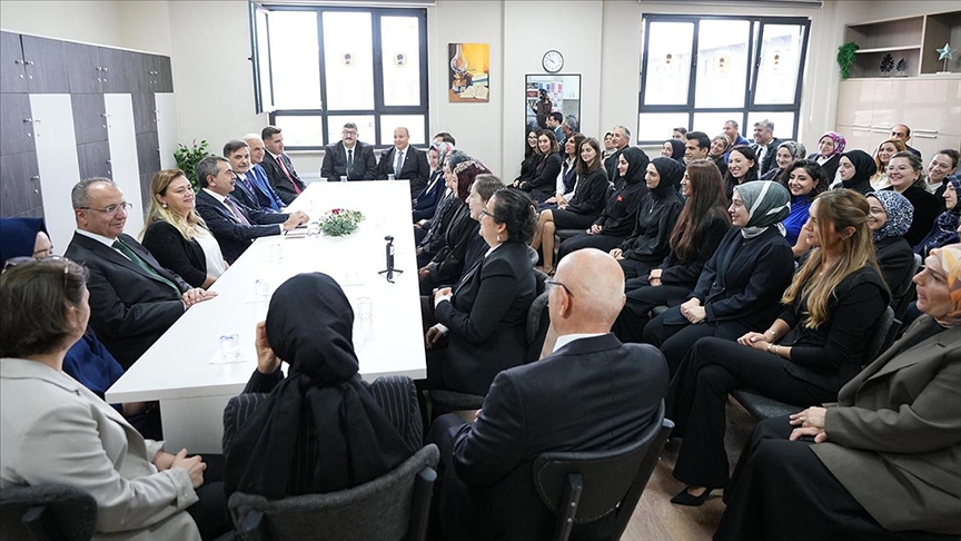 Öğretmen, öğrenci ve veliler 24 Kasım’ı birlikte kutlayacak