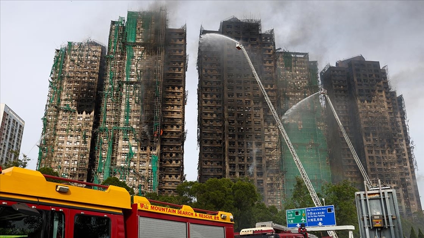 Hong Kong’da sitede çıkan yangında hayatını kaybedenlerin sayısı 75’e yükseldi