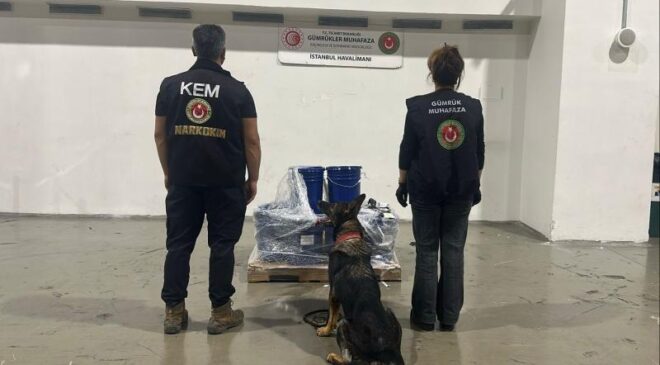 Üç ilde 1 ton 65 kilogram uyuşturucu ele geçirildi