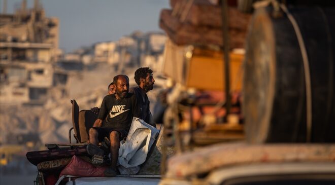 İsrail’in “Sarı Hat”tı genişletmesi nedeniyle Gazze’de Filistinliler yeniden göçe zorlanıyor