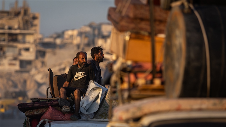 İsrail’in “Sarı Hat”tı genişletmesi nedeniyle Gazze’de Filistinliler yeniden göçe zorlanıyor