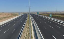 Türkiye’nin bölünmüş yol ağı 22 yılda yaklaşık 5 katına çıktı