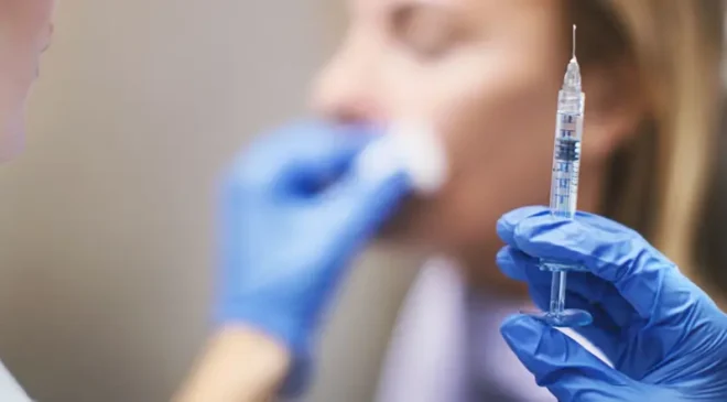 Bilim insanları, yüze dolgu yaptıranları, doku kaybı ve körlük gibi komplikasyonlar konusunda uyardı