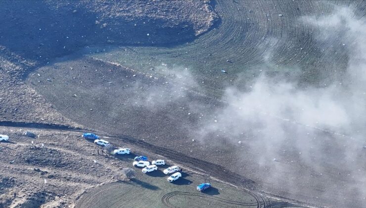 Libya Genelkurmay Başkanı Orgeneral Al-Haddad’ın içinde bulunduğu jetin enkazındaki çalışmalar sürüyor