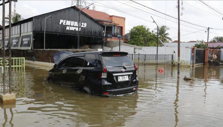 Sri Lanka’da şiddetli yağışların yol açtığı afetlerde can kaybı 627’ye çıktı