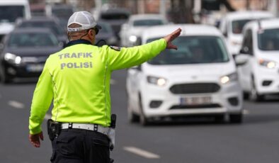 Trafikte düzeni bozana rekor cezalar yolda