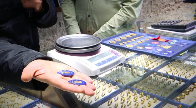 Altın fiyatlarında yeni rekor: Gram 7 bin 80 lira