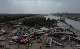 Antalya’yı hortum vurdu: Seralar büyük zarar gördü