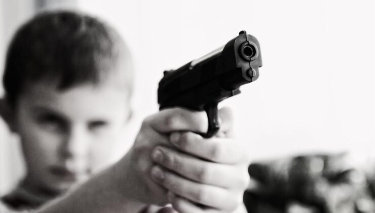 Dizilerdeki şiddet ve suç “hayat tarzı” gibi pazarlanıyor