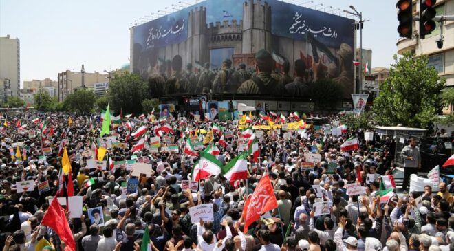 İran’daki gösterilerde 2 bin kişi hayatını kaybetti