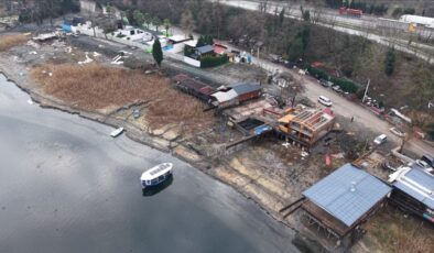 Sapanca Gölü kıyısındaki kaçak yapılar yıkılacak