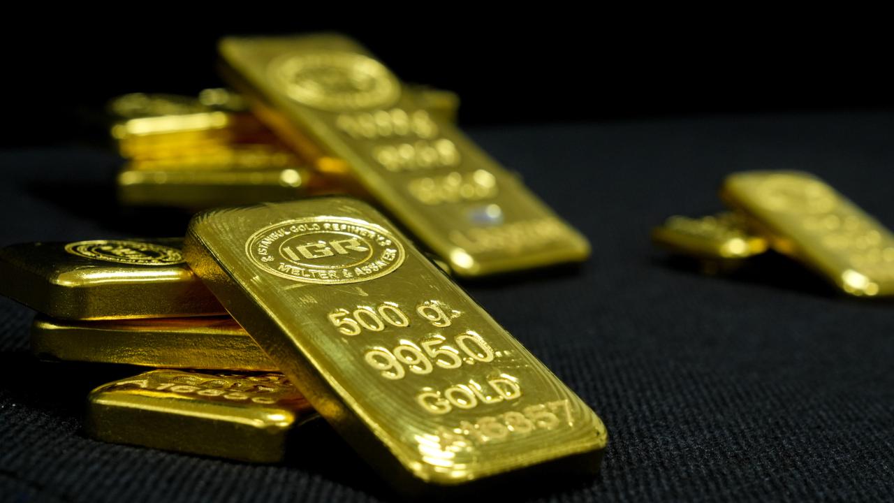 Altın haftaya sert düşüşle başladı