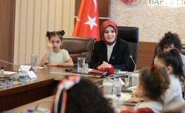 Bakan Göktaş şehit ve gazi çocuklarını ağırladı