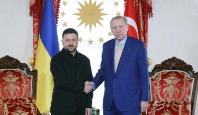 Cumhurbaşkanı Erdoğan-Zelenski ile görüştü