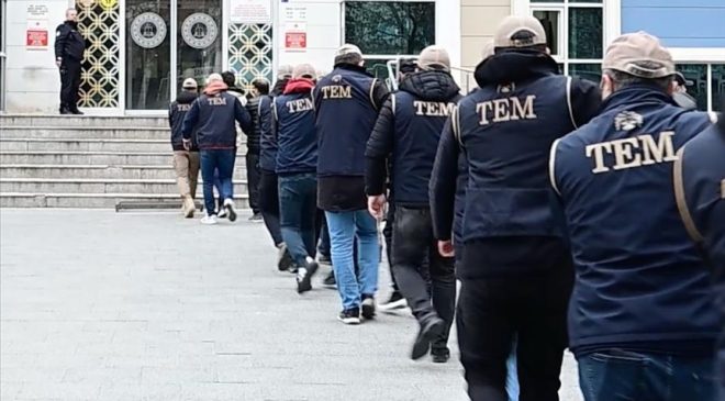 Yılın ilk çeyreğinde terör örgütlerine 1895 operasyon