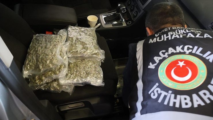 Gümrükler Muhafaza ekipleri, ilk 3 aydaki operasyonlarda 7,2 ton uyuşturucu ele geçirdi