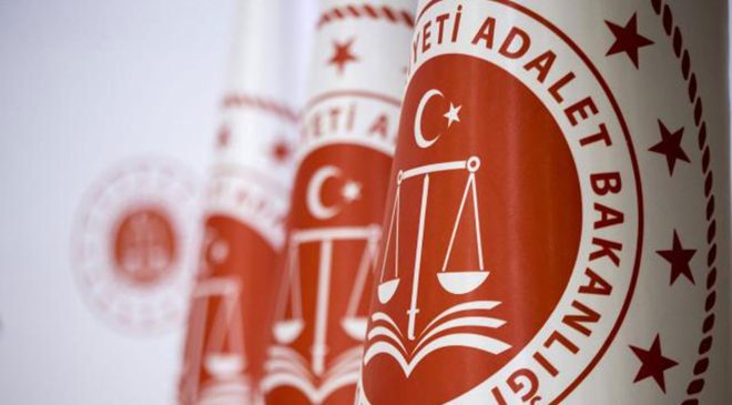 Adalet Bakanlığı’na 15 bin sözleşmeli personel alınacak