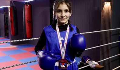 Boksta Türkiye şampiyonu olan Hiranur, gözünü Avrupa şampiyonluğuna dikti