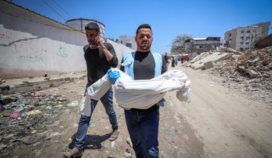 İsrail’in Gazze’ye düzenlediği saldırılarda biri çocuk 2 Filistinli hayatını kaybetti