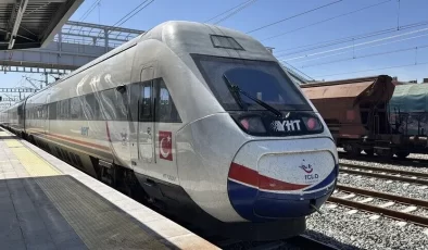 Hızlı trende hedef “48 saatte tüm Türkiye’yi gezmek”