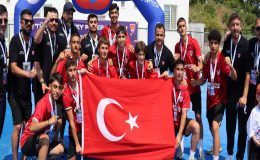 U16 Erkek Hokey Milli Takımımız Avrupa Şampiyonu oldu