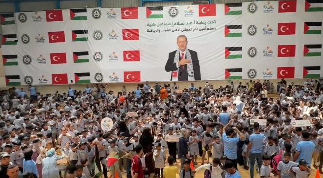 Gazzeli çocuklar Türkiye’nin desteğiyle yaz kamplarında umut buluyor
